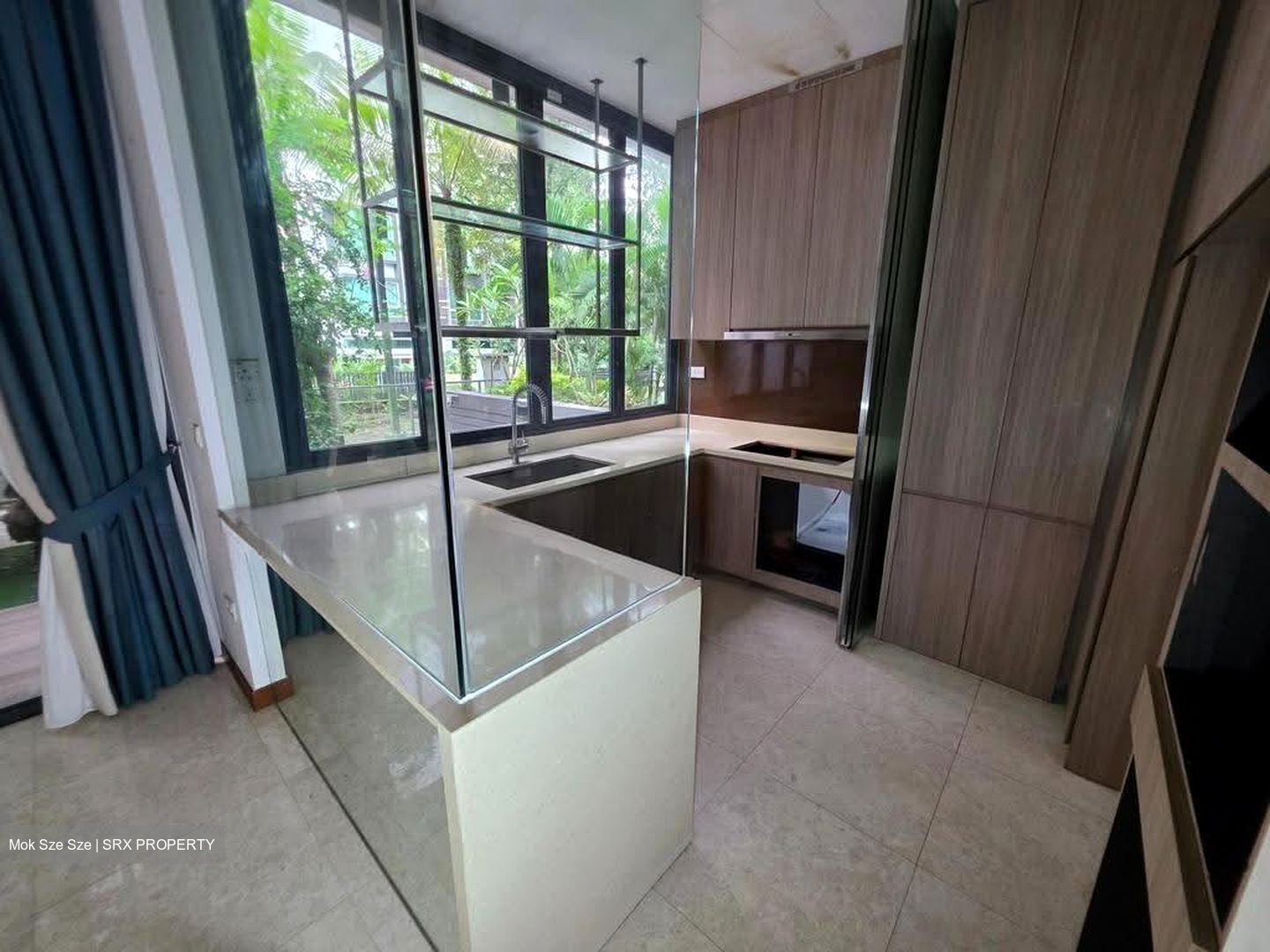 Alana (D28), Terrace #629295711